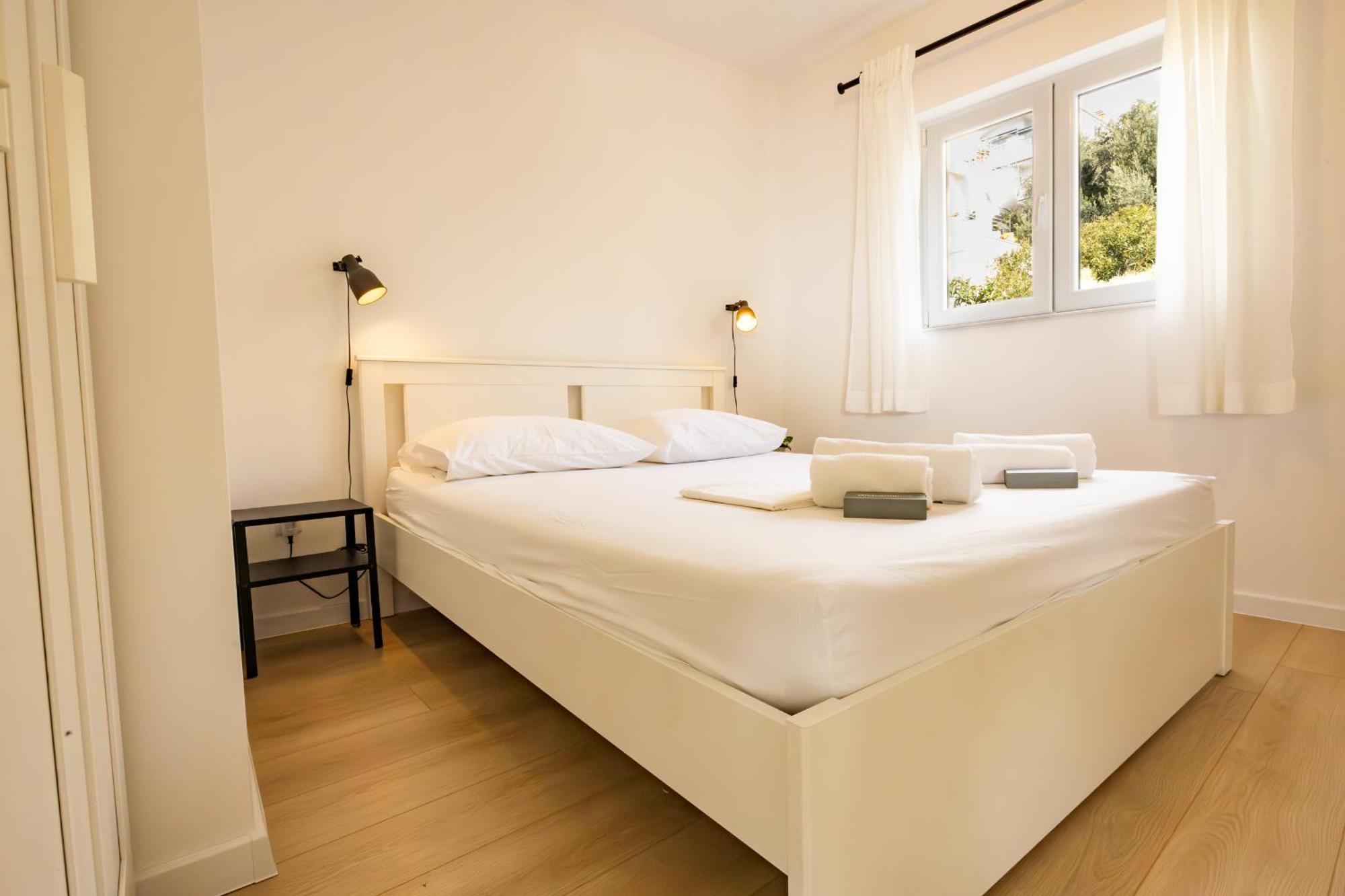 Apartments Krzanic 포드고라 외부 사진