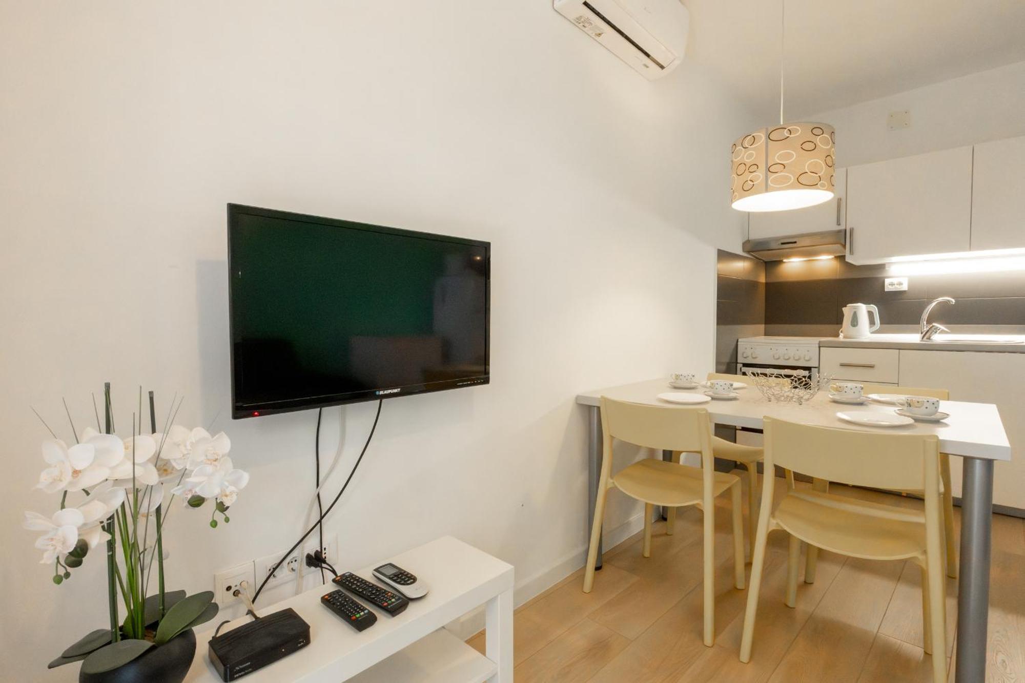 Apartments Krzanic 포드고라 외부 사진